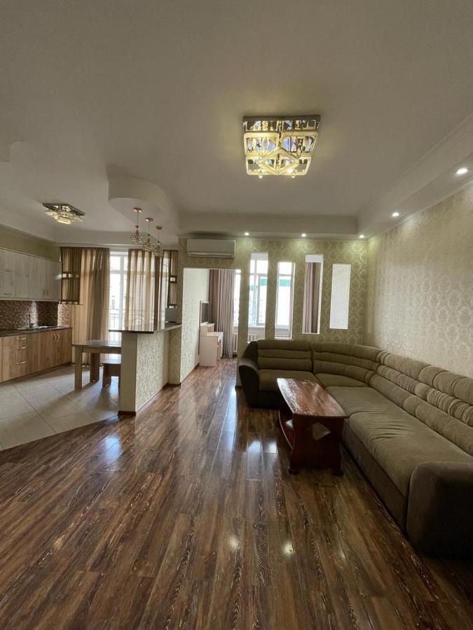 Rent Home Kg! Апартаменты По Уметалиева Рыскулова Bishkek Exterior photo